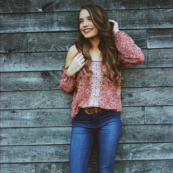 Meet your Posher, Shay - Picture 3 of 4